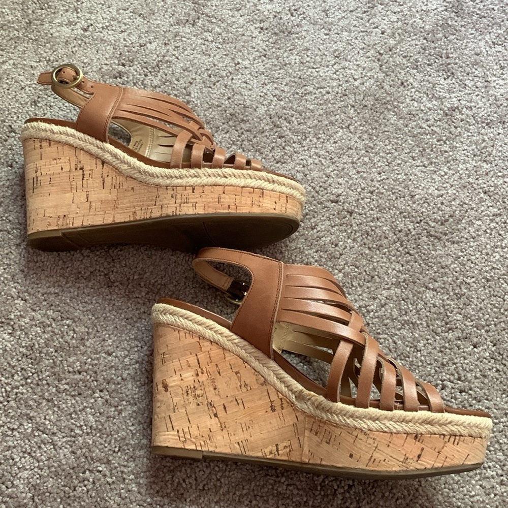 Franco Sarto Tammie Wedge Sandals - Picture 3 of 10